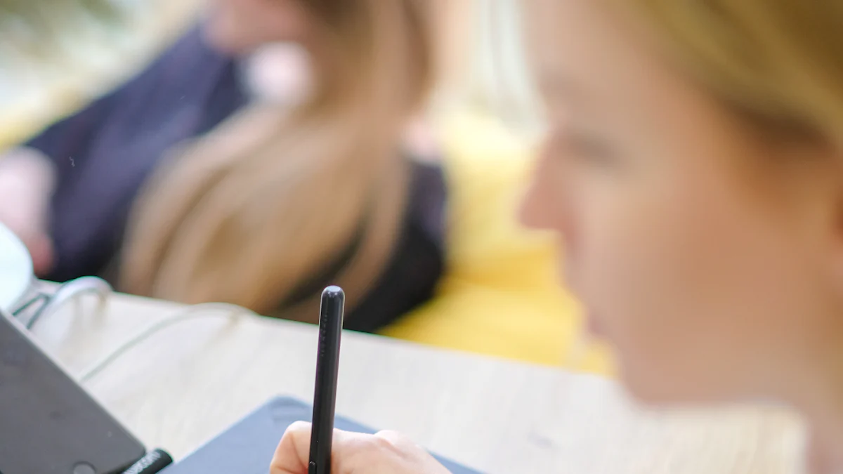 Il Ruolo del Graphic Designer: Cosa Fa e Perché È Importante